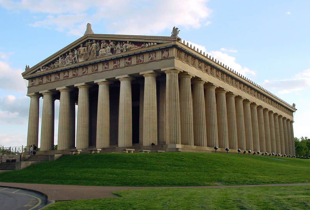 parthenon centennial park nashville destination weddings