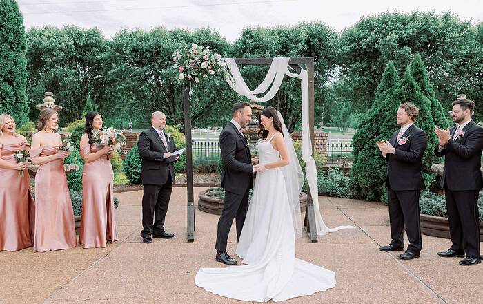 wedding venues in spring hill tn | Leah + Nathan